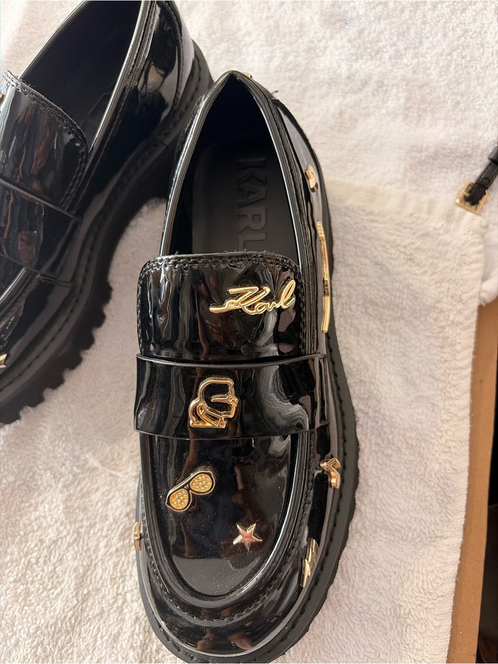 BRAND NEW- Karl Lagerfeld Patent Leather Embellished Loafers- Women’s size 6.5 - Picture 7 of 10